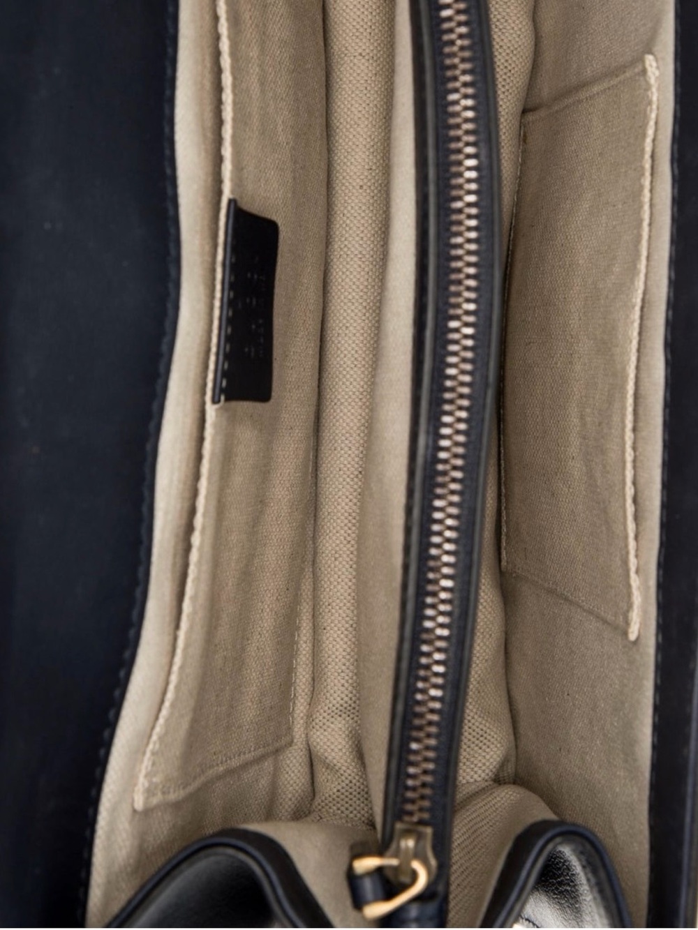 Gucci Dionysus Medium with Bamboo Handle - Picture 6 of 6